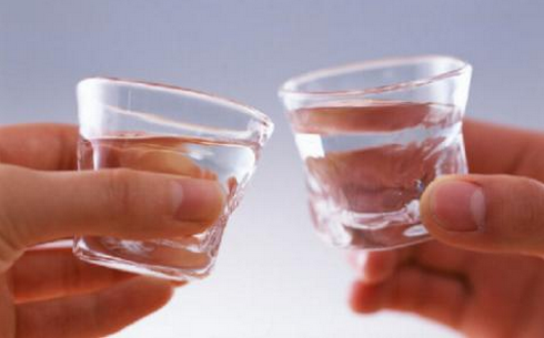 白酒.png 白酒.png